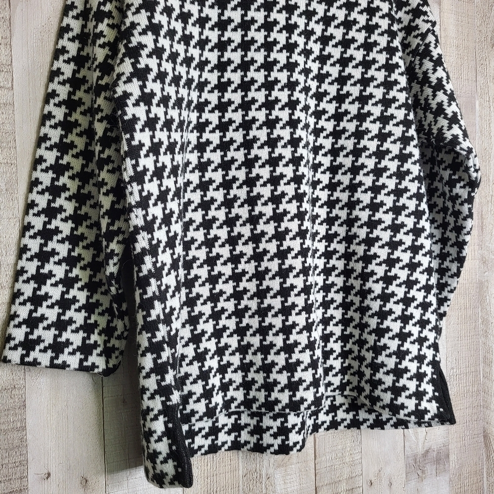 Marks & Spencer Houndstooth Sweater. Black & White. Size 14 - Picture 6 of 12
